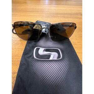 Sundog Concierge Black Metal Framed Sunglasses Model 22721 NWT